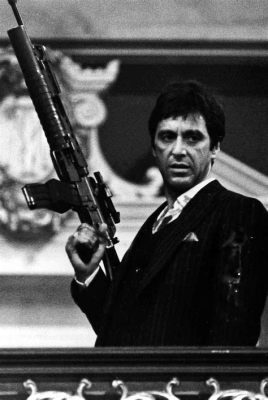 Scarface! Il crudo ritratto di un gangster in ascesa e la sua implacabile sete di potere!