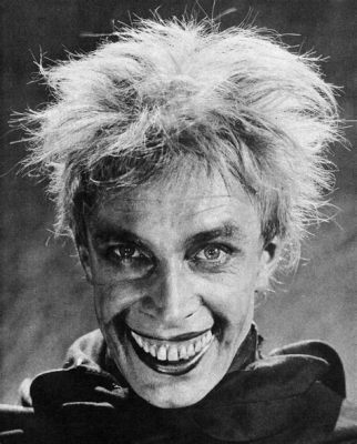 The Man Who Laughs - Un racconto di vendetta oscura e amore proibito con Conrad Veidt!